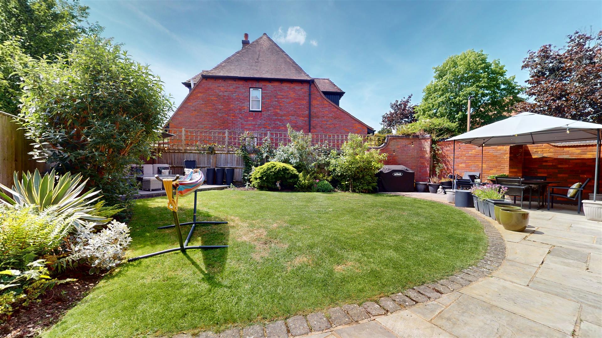 Butterfield Close, Woolstone, Milton Keynes